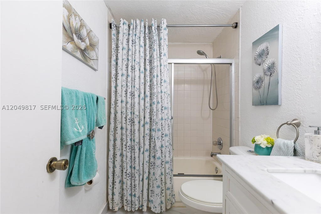 Real estate property located at 1580 93rd Ave #300, Broward, Westview Condominium No F, Pembroke Pines, FL