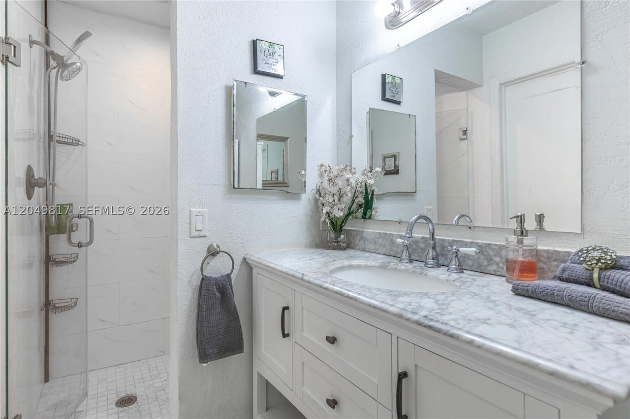 Real estate property located at 1580 93rd Ave #300, Broward, Westview Condominium No F, Pembroke Pines, FL