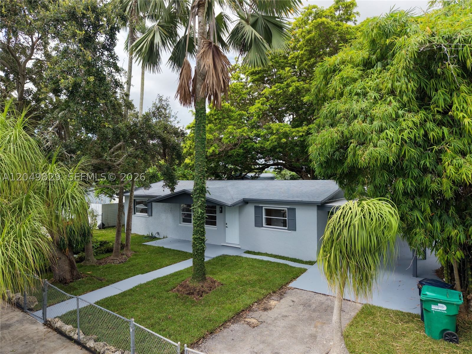 Real estate property located at 29858 159th Dr, Miami-dade, School House Sub, Homestead, FL
