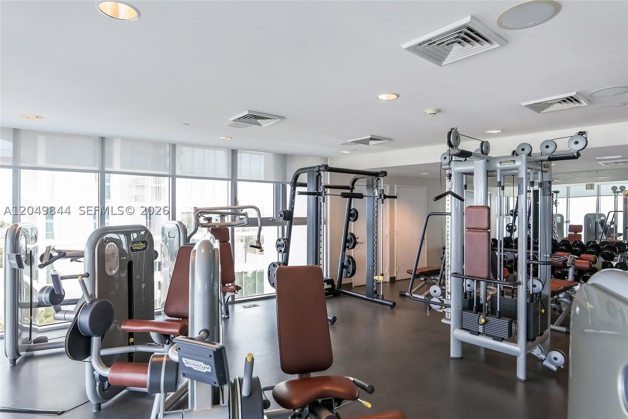Real estate property located at 17001 Collins Ave #1401, Miami-dade, Jade Beach Condo, Sunny Isles Beach, FL