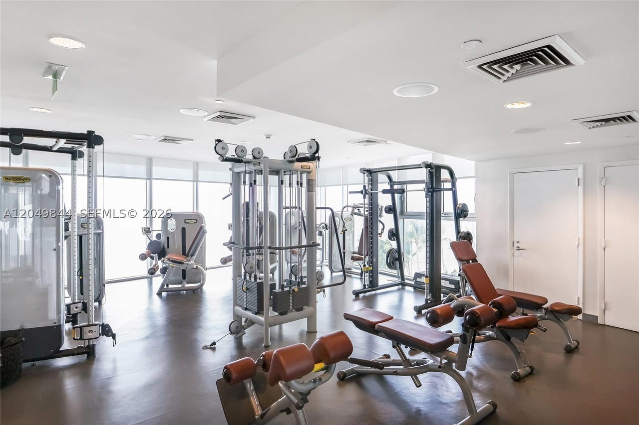 Real estate property located at 17001 Collins Ave #1401, Miami-dade, Jade Beach Condo, Sunny Isles Beach, FL