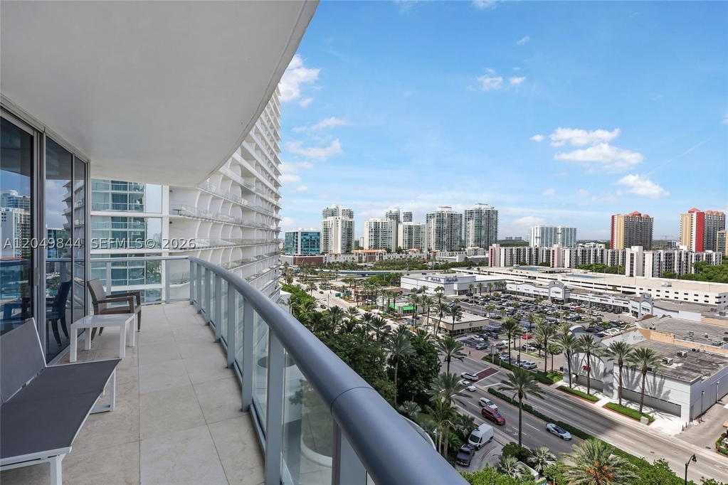 Real estate property located at 17001 Collins Ave #1401, Miami-dade, Jade Beach Condo, Sunny Isles Beach, FL