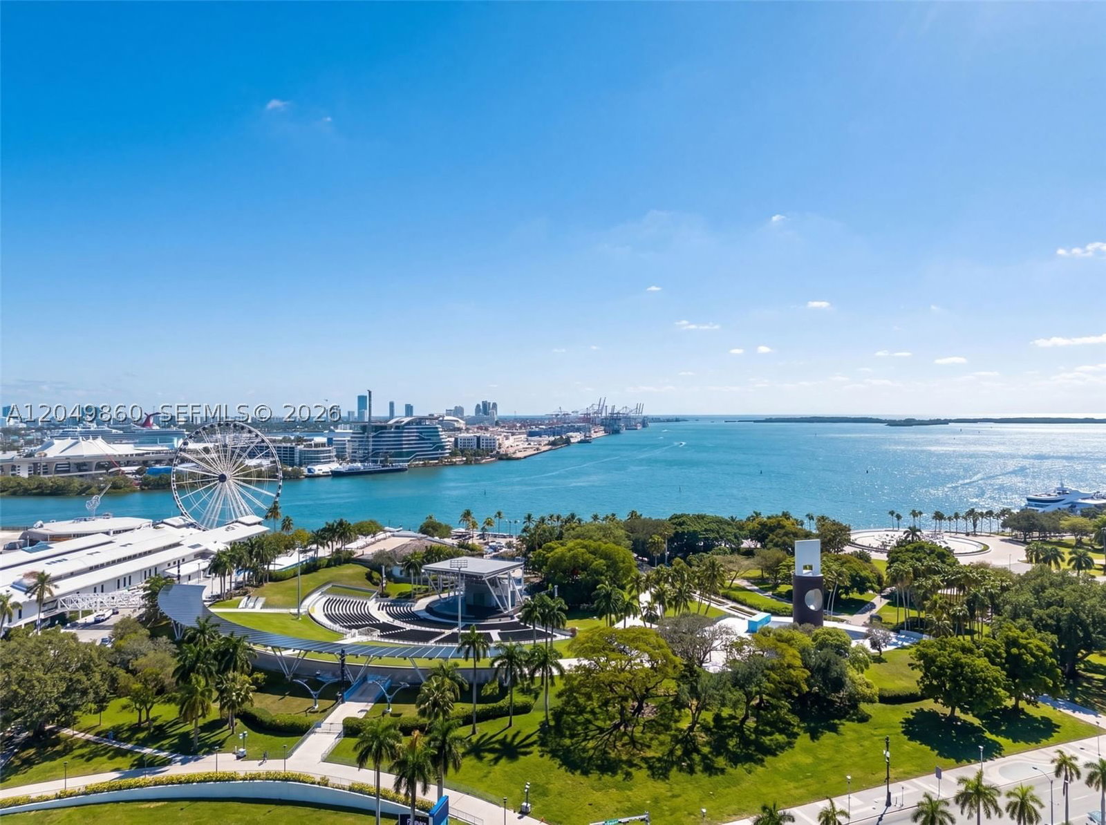 Real estate property located at 253 2nd St #424, Miami-dade, Vizcayne South Condo, Miami, FL