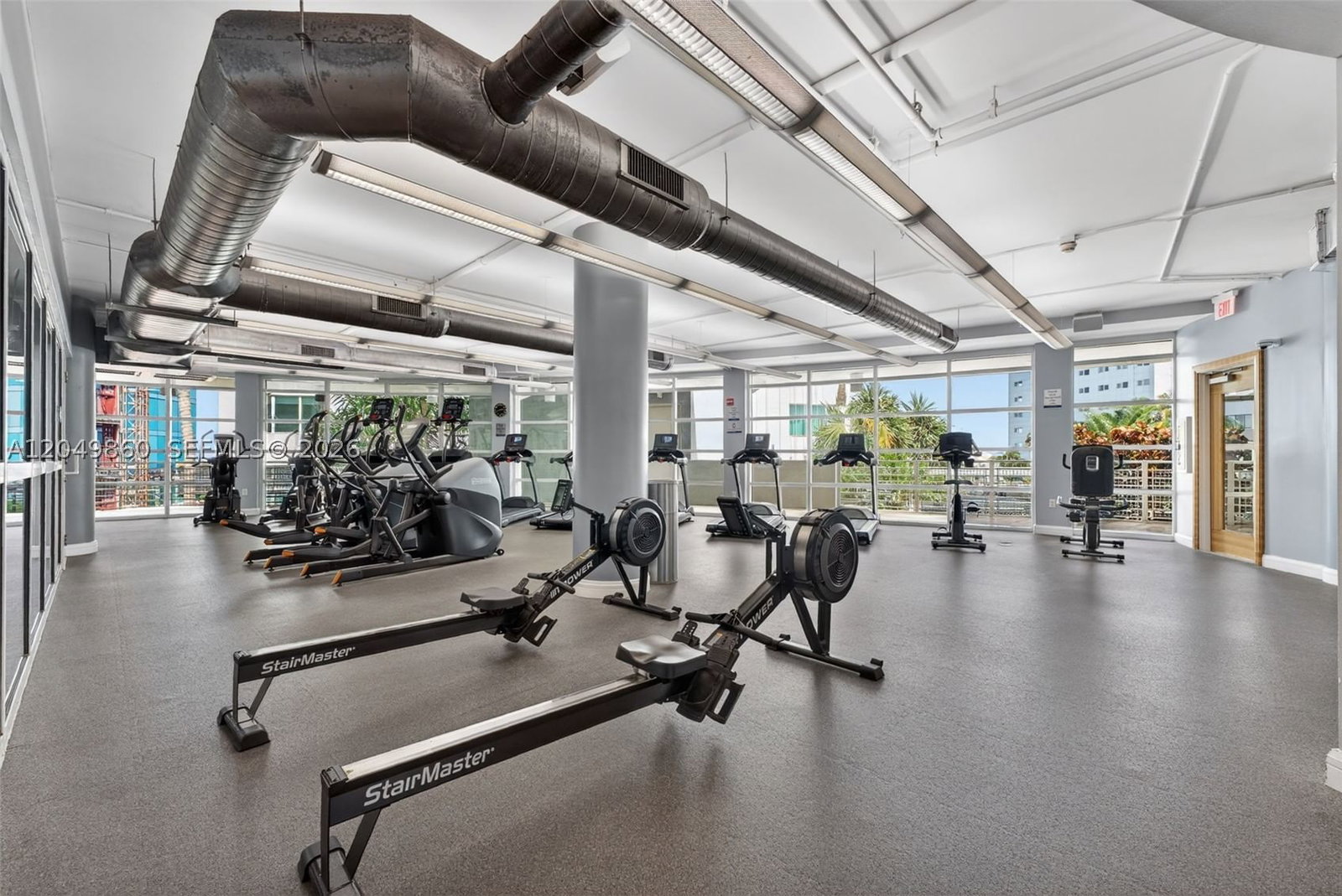 Real estate property located at 253 2nd St #424, Miami-dade, Vizcayne South Condo, Miami, FL