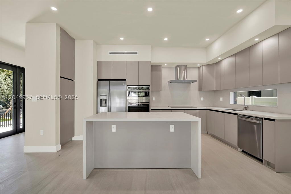 Real estate property located at 3437 29th St #3437, Miami-dade, Overbrook Park, Miami, FL