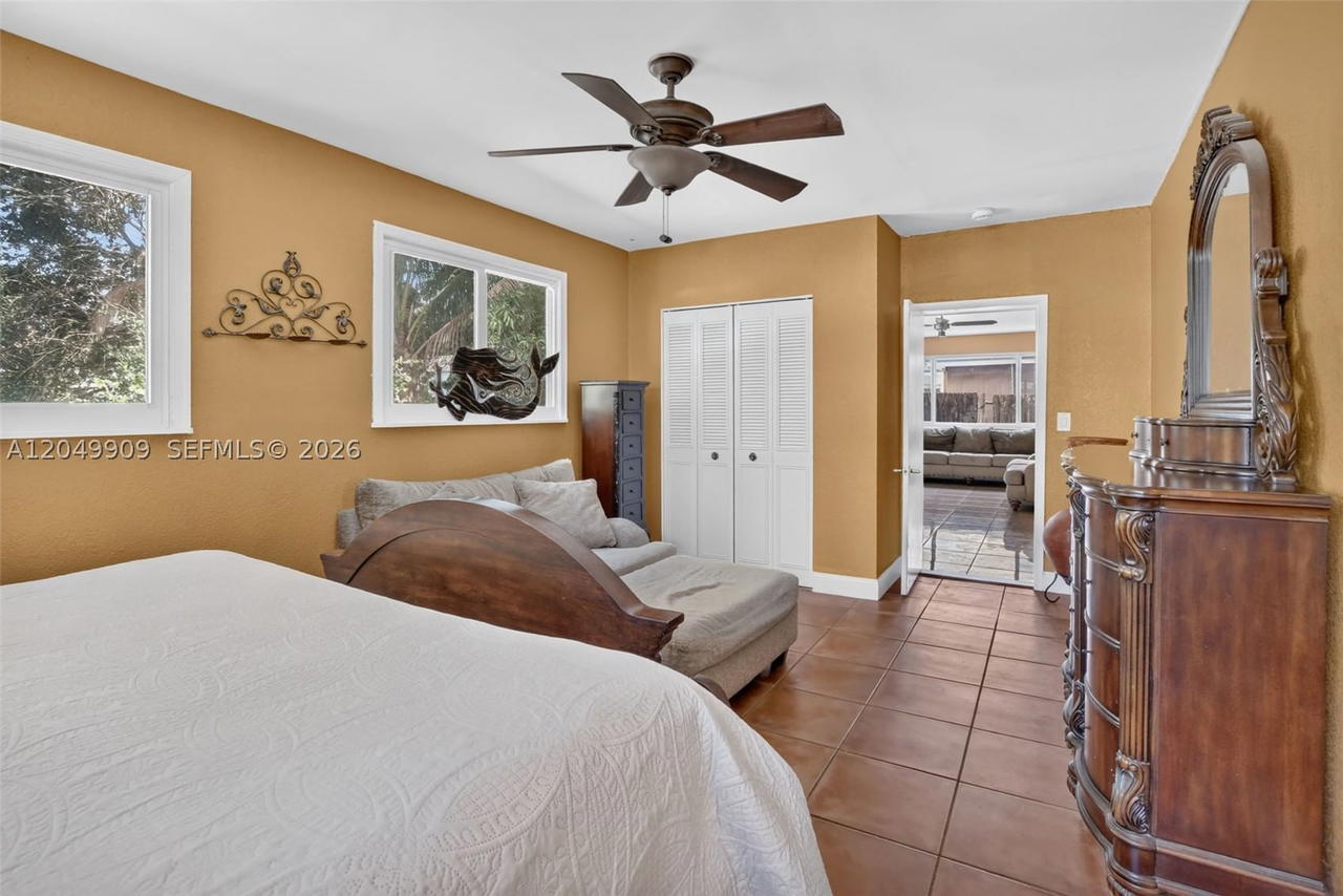 Real estate property located at 130 78th Ave, Broward, Boulevard Heights Sec 11, Pembroke Pines, FL