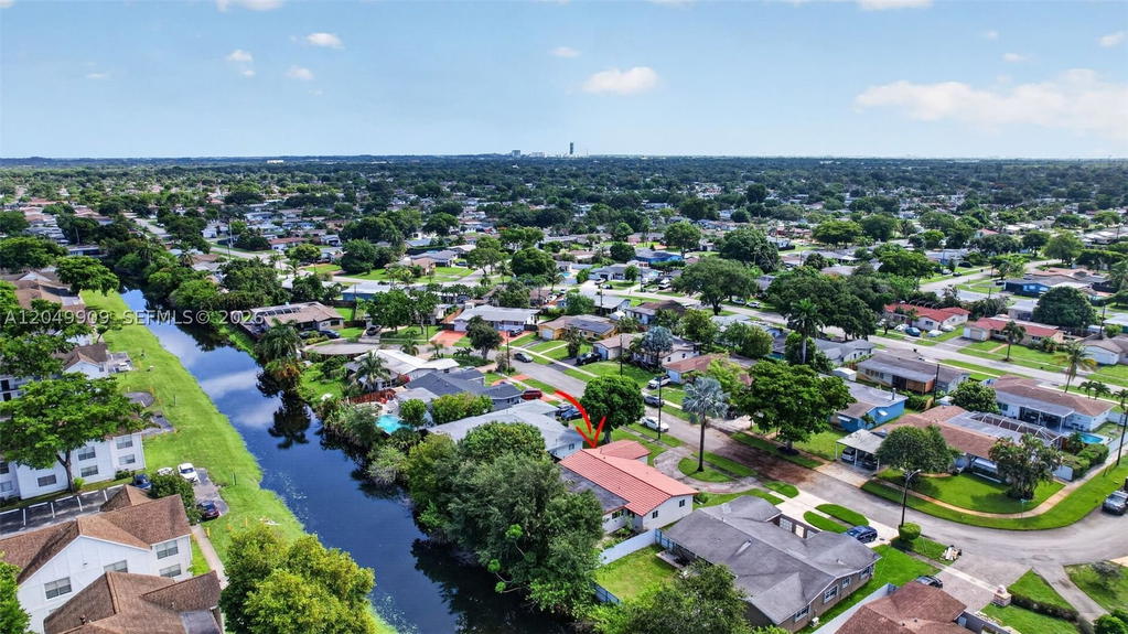 Real estate property located at 130 78th Ave, Broward, Boulevard Heights Sec 11, Pembroke Pines, FL