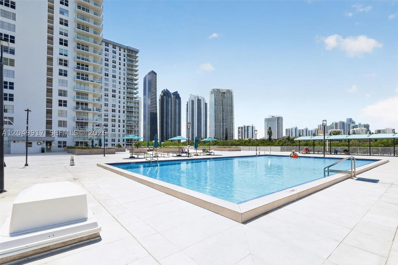 Real estate property located at 230 174th St #902, Miami-dade, Winston Tower 300, Sunny Isles Beach, FL