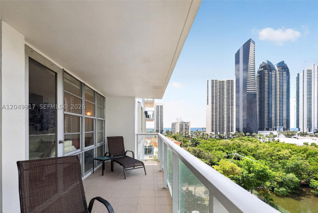 Real estate property located at 230 174th St #902, Miami-dade, Winston Tower 300, Sunny Isles Beach, FL