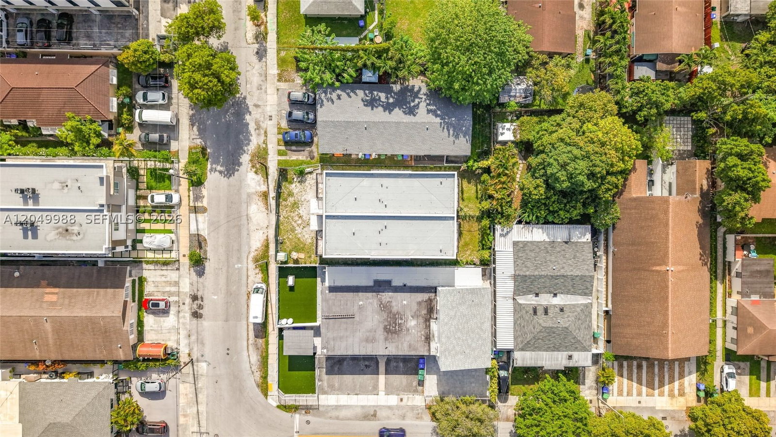 Real estate property located at 3730 28th St, Miami-dade, Douglas Manor, Miami, FL
