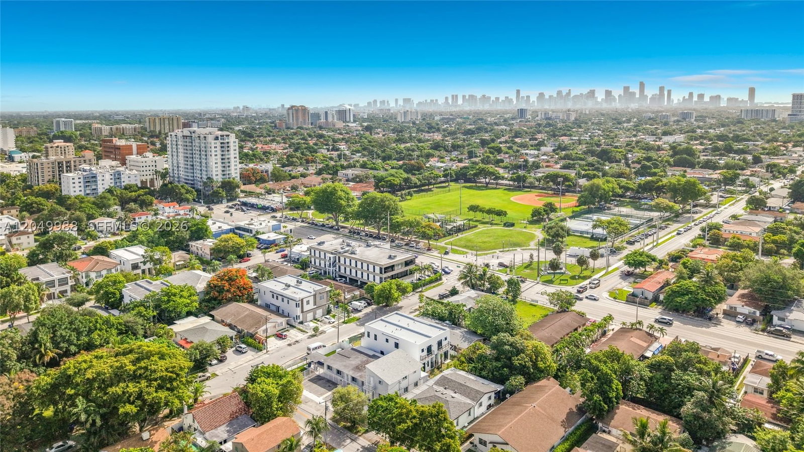 Real estate property located at 3730 28th St, Miami-dade, Douglas Manor, Miami, FL