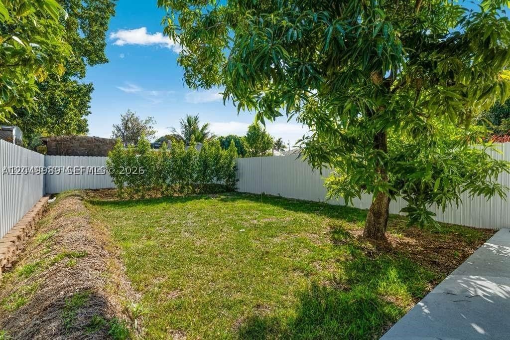 Real estate property located at 2938 27th St #2936, Miami-dade, Garvey Gardens, Miami, FL