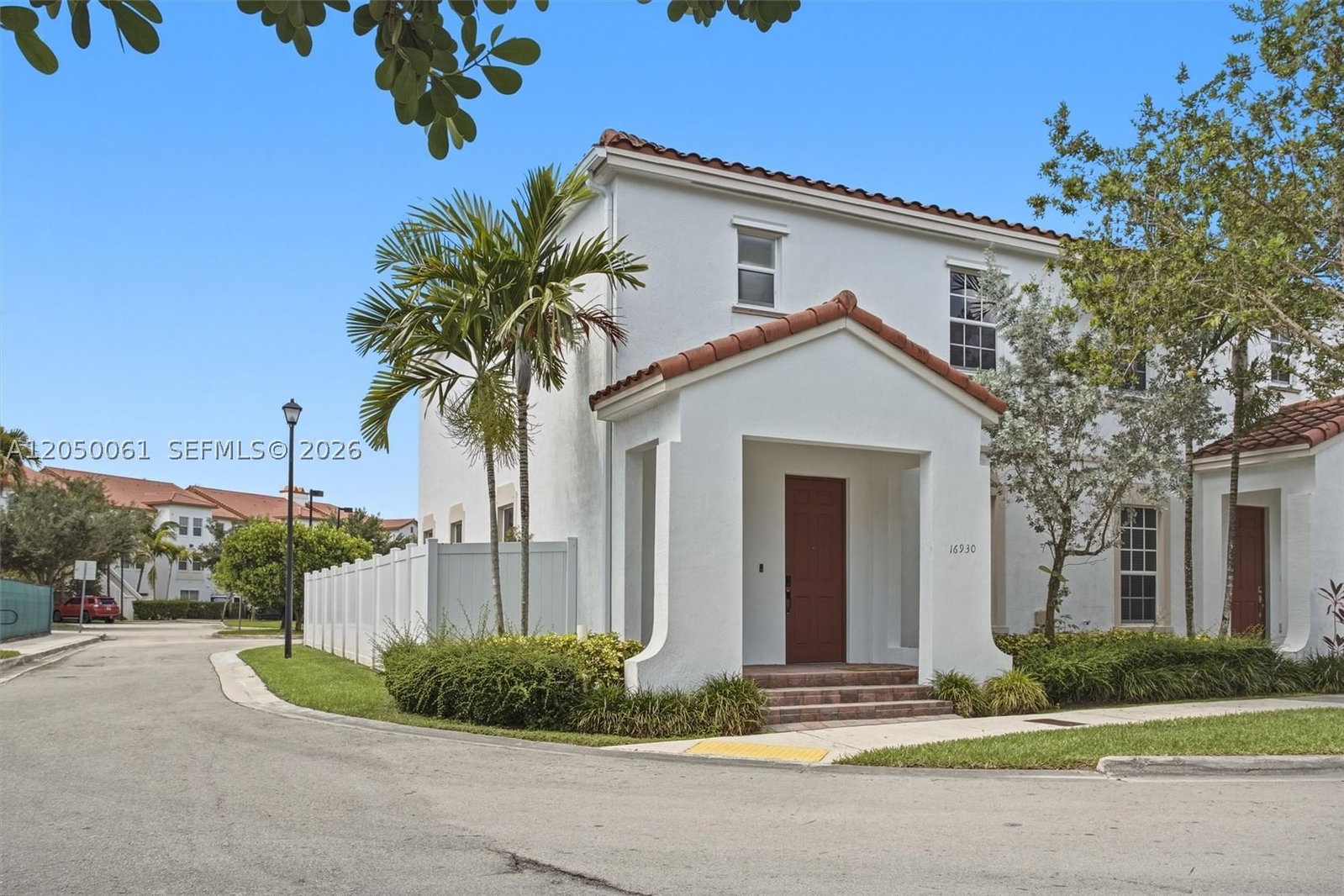 Real estate property located at 16930 90th St, Miami-dade, Kendall Commons Residenti, Miami, FL