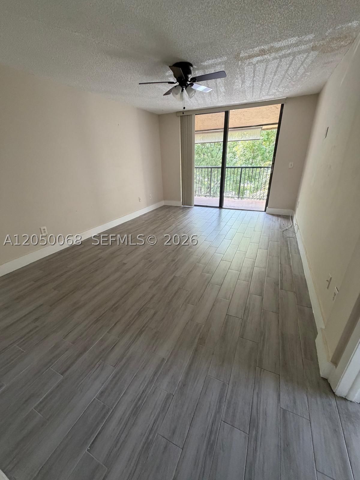 Real estate property located at 14421 Kendall Dr #412M, Miami-dade, Promenade At Kendale Lake, Miami, FL