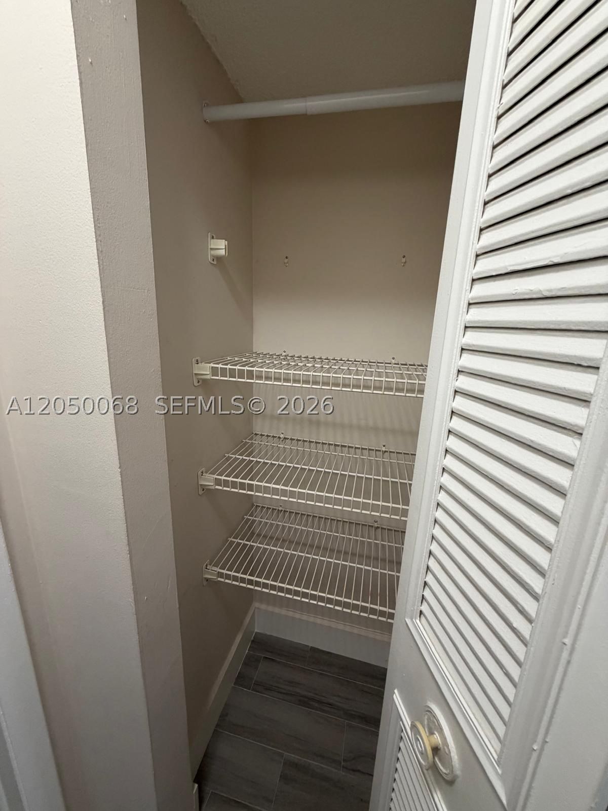 Real estate property located at 14421 Kendall Dr #412M, Miami-dade, Promenade At Kendale Lake, Miami, FL