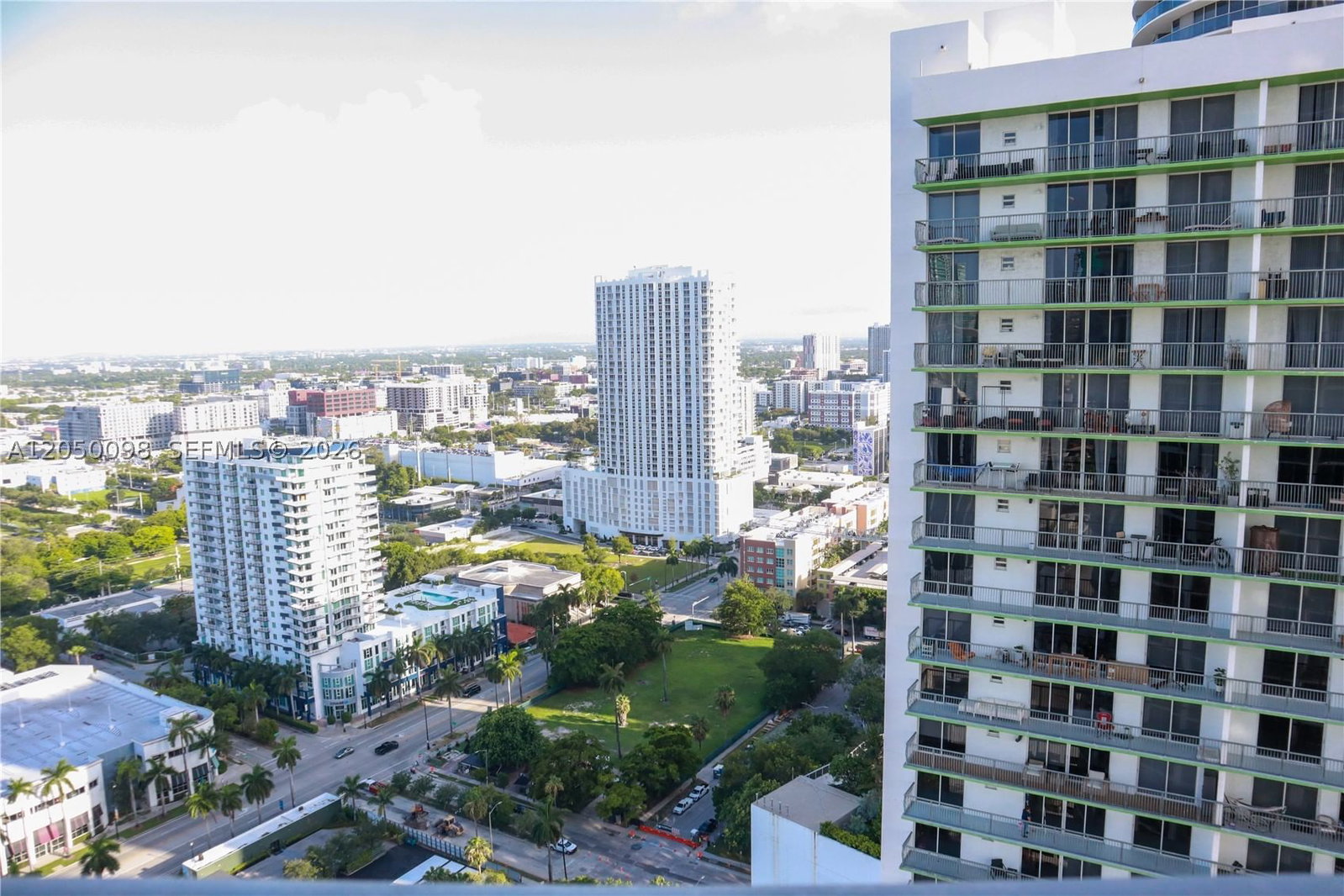 Real estate property located at 1750 Bayshore Dr #3411, Miami-dade, Opera Tower Condo, Miami, FL