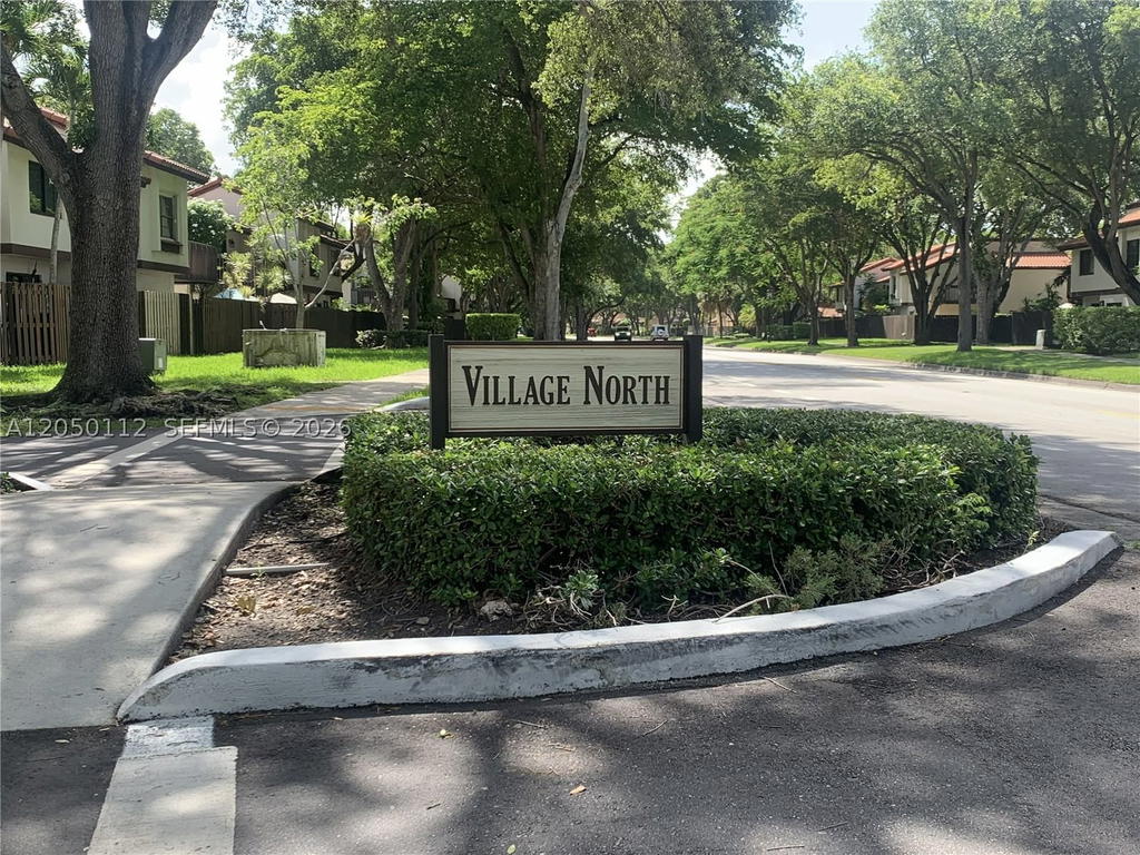 Real estate property located at 13234 111th Ter #4-1, Miami-dade, Crossings Vilg Homes Condo, Miami, FL