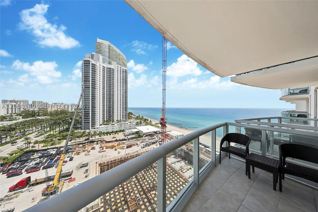 Real estate property located at , Miami-dade, M Resort Residences Condo, Sunny Isles Beach, FL