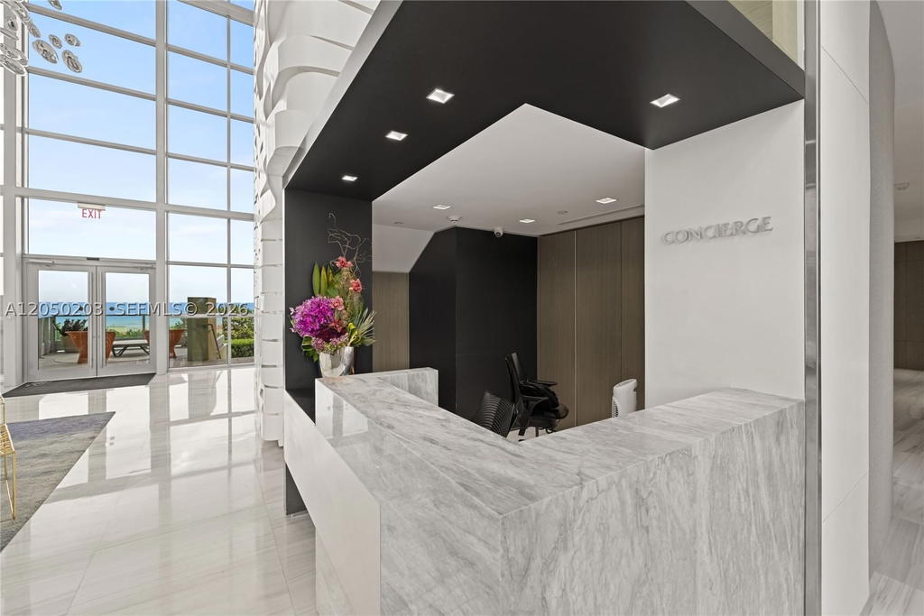 Real estate property located at 1455 Ocean Dr #1009, Miami-dade, Il Villaggio On South Bea, Miami Beach, FL