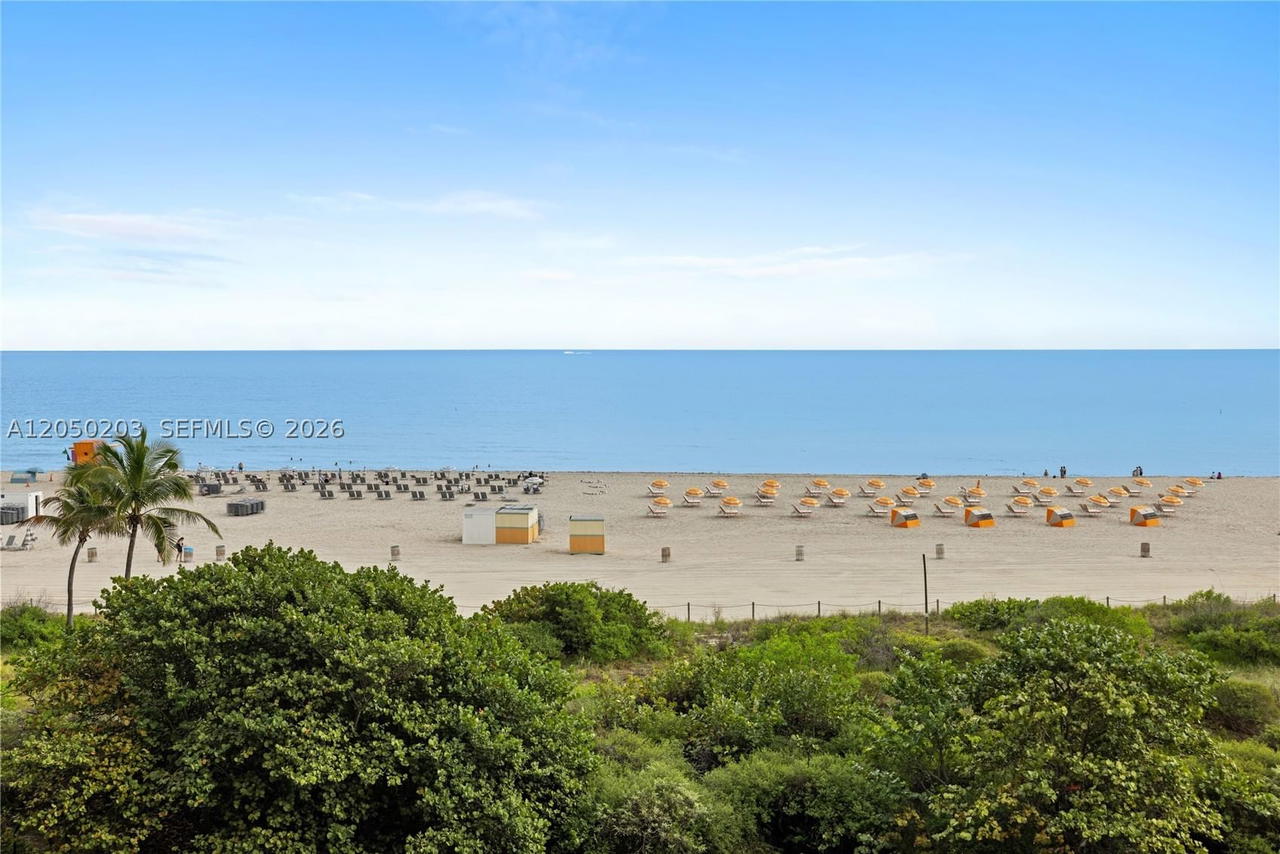 Real estate property located at 1455 Ocean Dr #1009, Miami-dade, Il Villaggio On South Bea, Miami Beach, FL