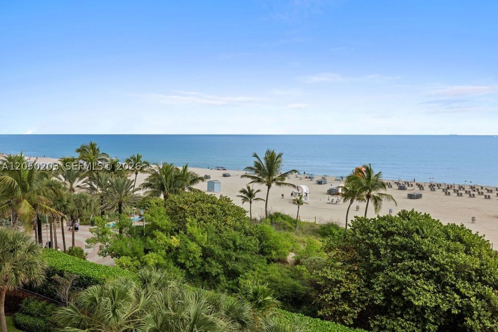 Real estate property located at 1455 Ocean Dr #1009, Miami-dade, Il Villaggio On South Bea, Miami Beach, FL