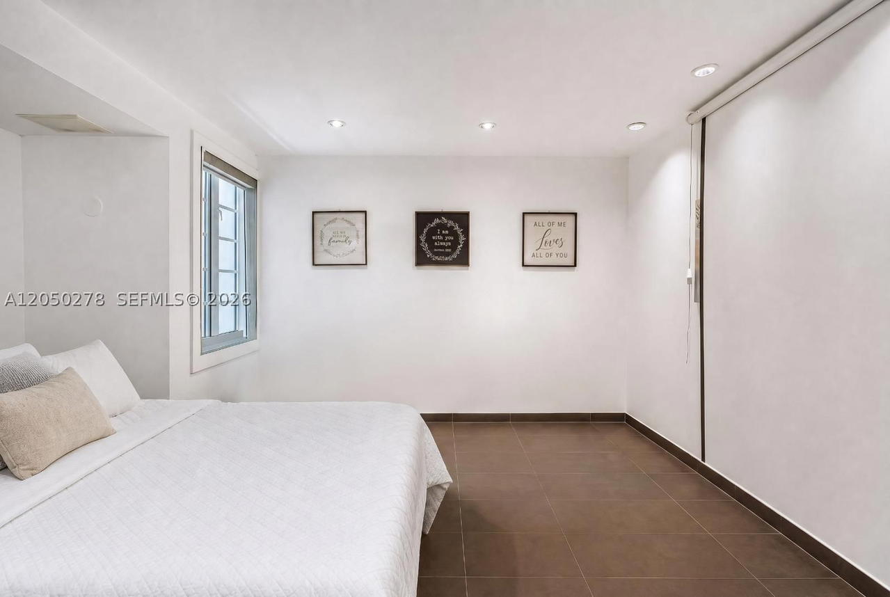 Real estate property located at 1548 Biarritz Dr, Miami-dade, Isle Of Normandy Trouvill, Miami Beach, FL
