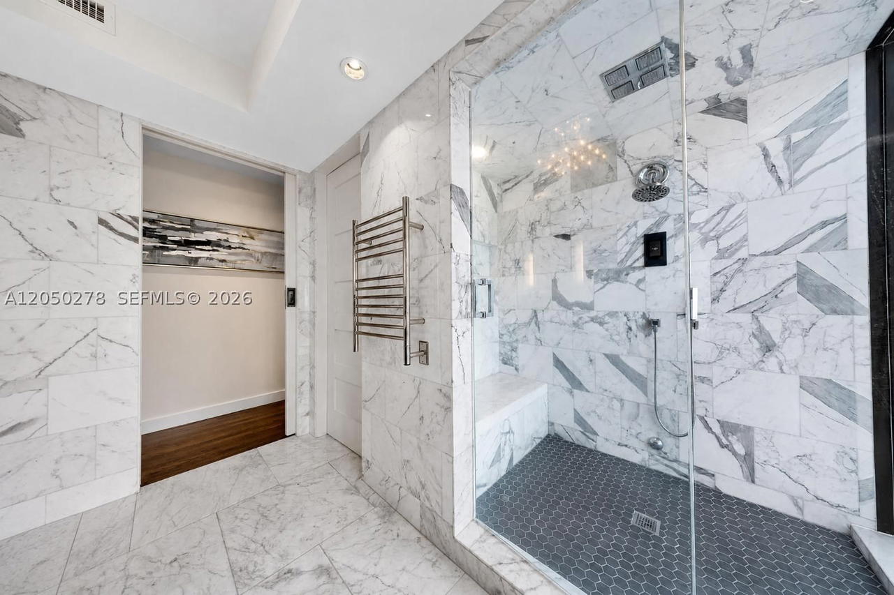 Real estate property located at 1548 Biarritz Dr, Miami-dade, Isle Of Normandy Trouvill, Miami Beach, FL