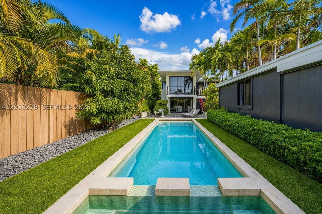 Real estate property located at 1548 Biarritz Dr, Miami-dade, Isle Of Normandy Trouvill, Miami Beach, FL