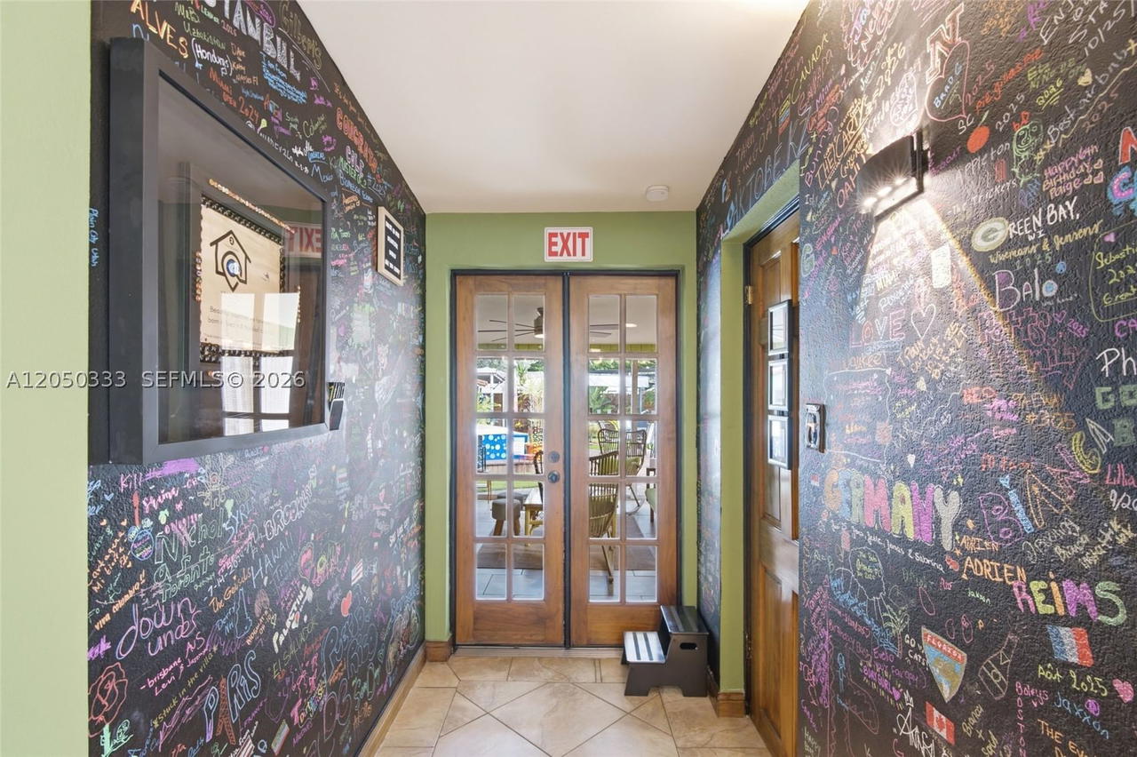 Real estate property located at 2538 Liberty St, Broward, Hollywood Park, Hollywood, FL