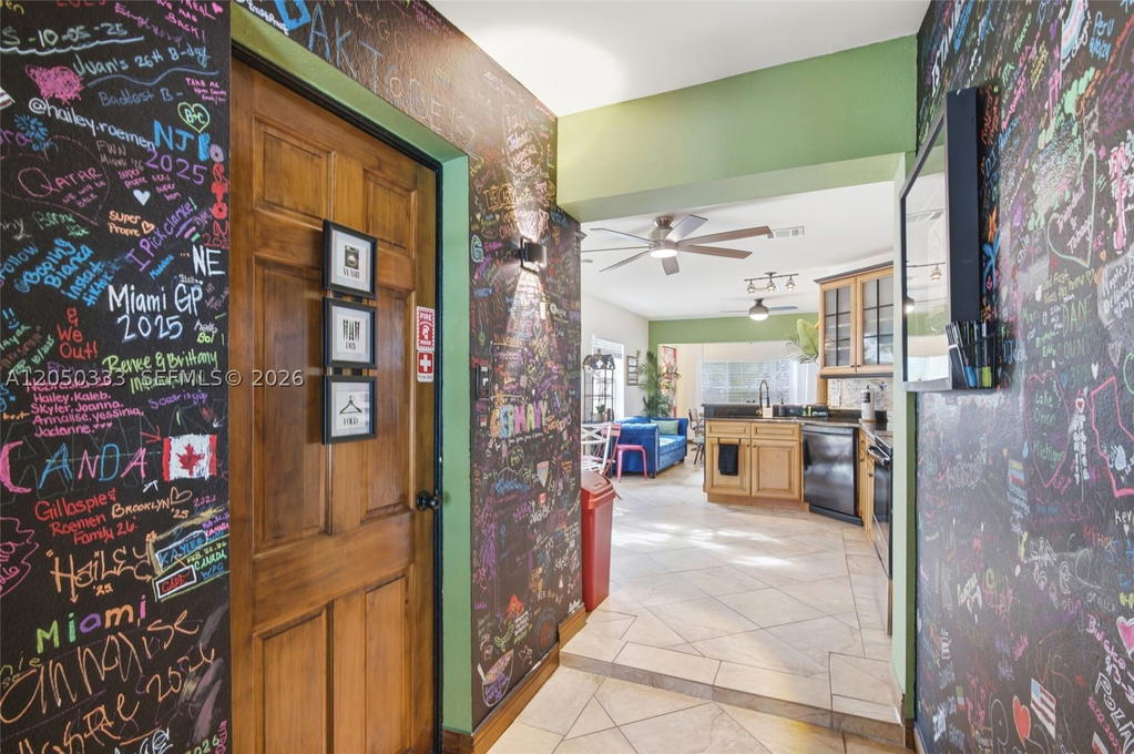 Real estate property located at 2538 Liberty St, Broward, Hollywood Park, Hollywood, FL