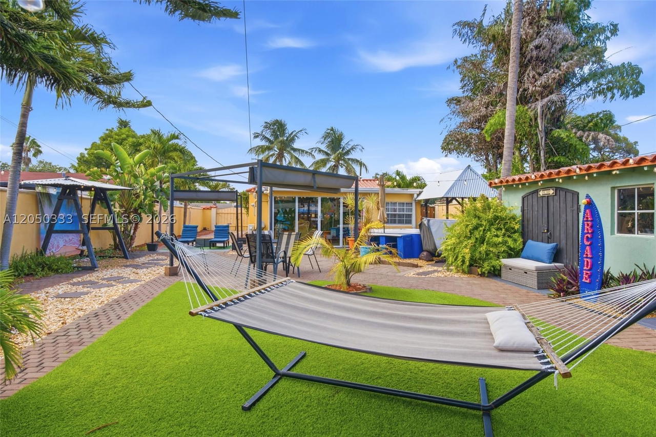Real estate property located at 2538 Liberty St, Broward, Hollywood Park, Hollywood, FL