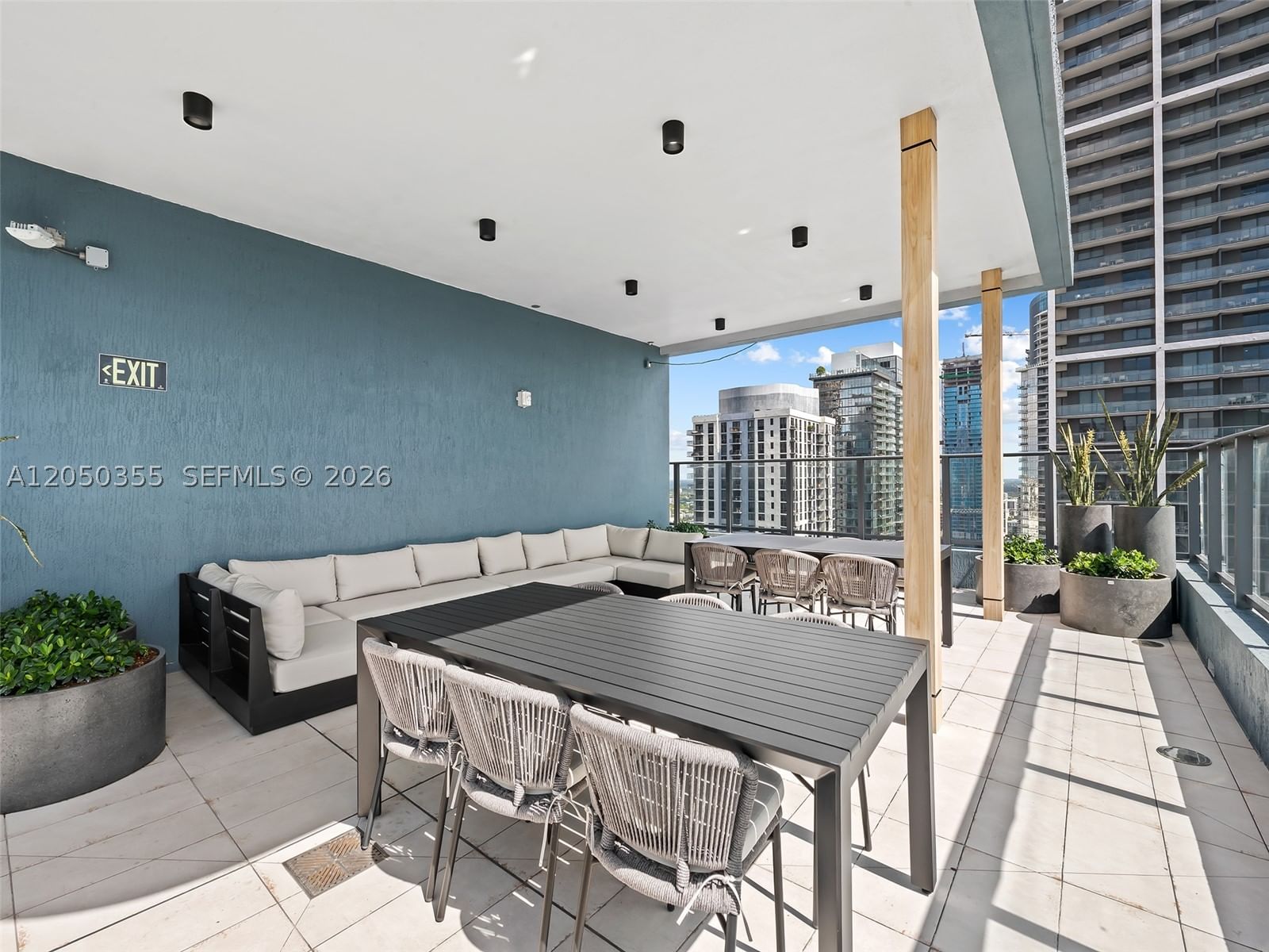 Real estate property located at 121 5th St #3704, Miami-dade, 501 First Residences, Miami, FL