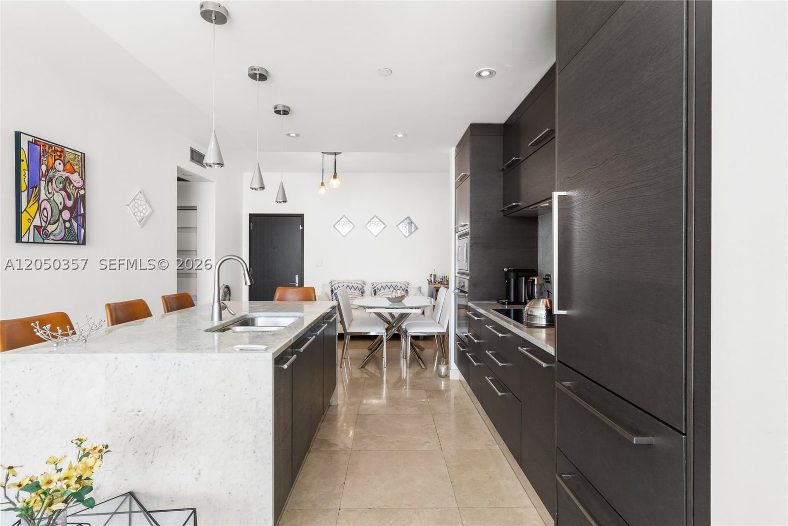 Real estate property located at 900 Biscayne Blvd #3704, Miami-dade, 900 Biscayne Bay Condo, Miami, FL