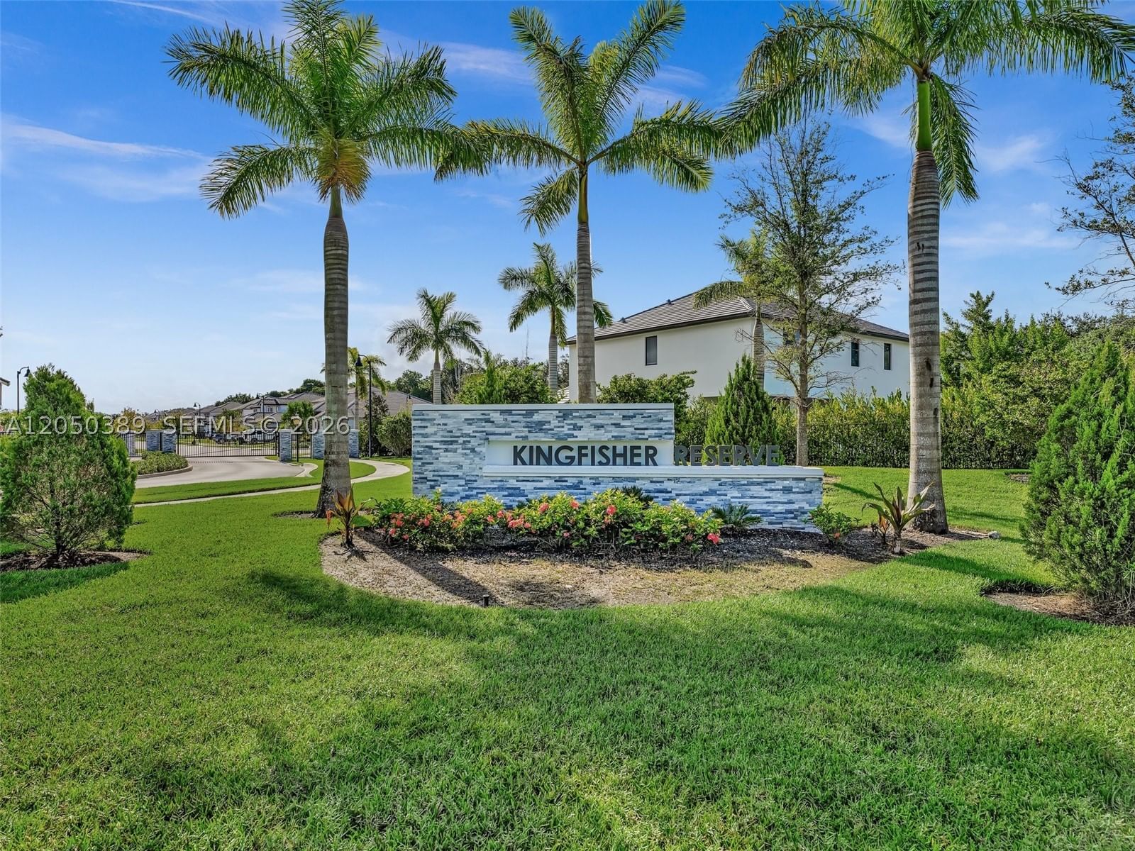 Real estate property located at 5736 104th Ter, Broward, Kingfisher Reserve, Cooper City, FL