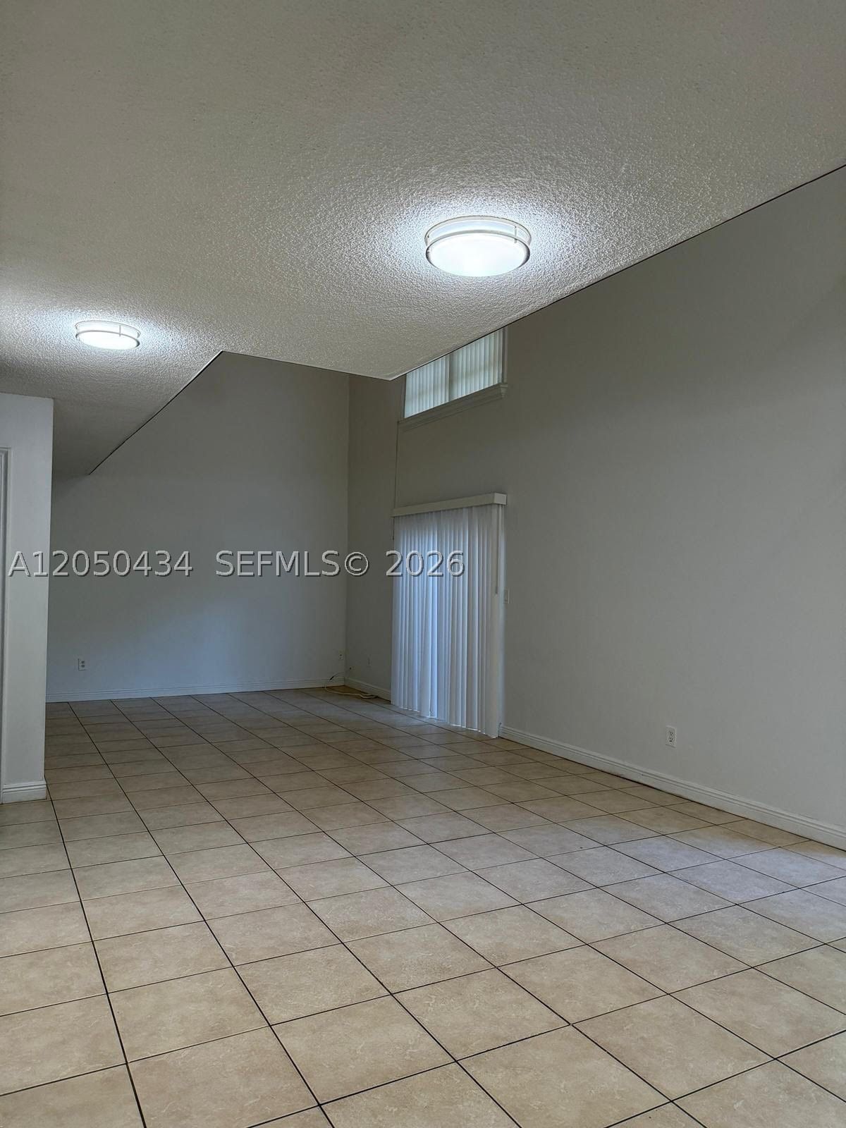 Real estate property located at 8600 109th Ave #4-112, Miami-dade, Courtyards At Kendall Con, Miami, FL