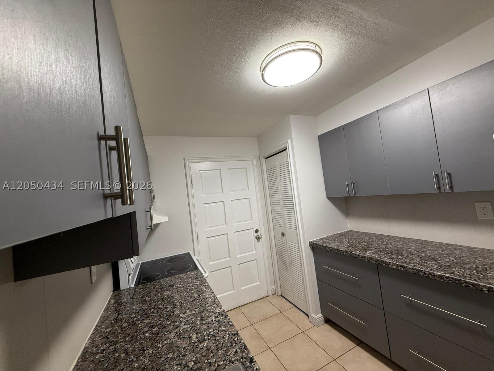 Real estate property located at 8600 109th Ave #4-112, Miami-dade, Courtyards At Kendall Con, Miami, FL