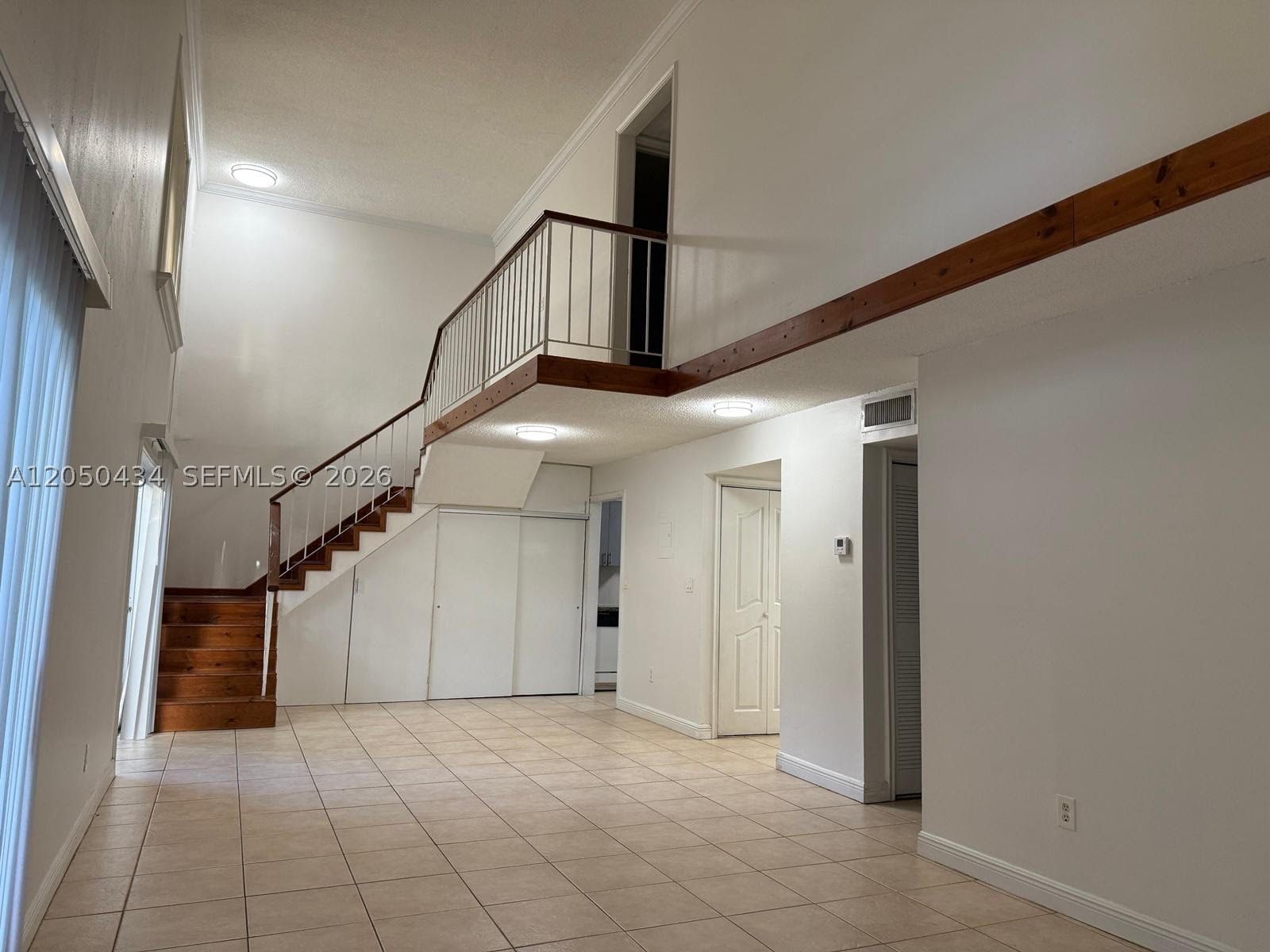 Real estate property located at 8600 109th Ave #4-112, Miami-dade, Courtyards At Kendall Con, Miami, FL