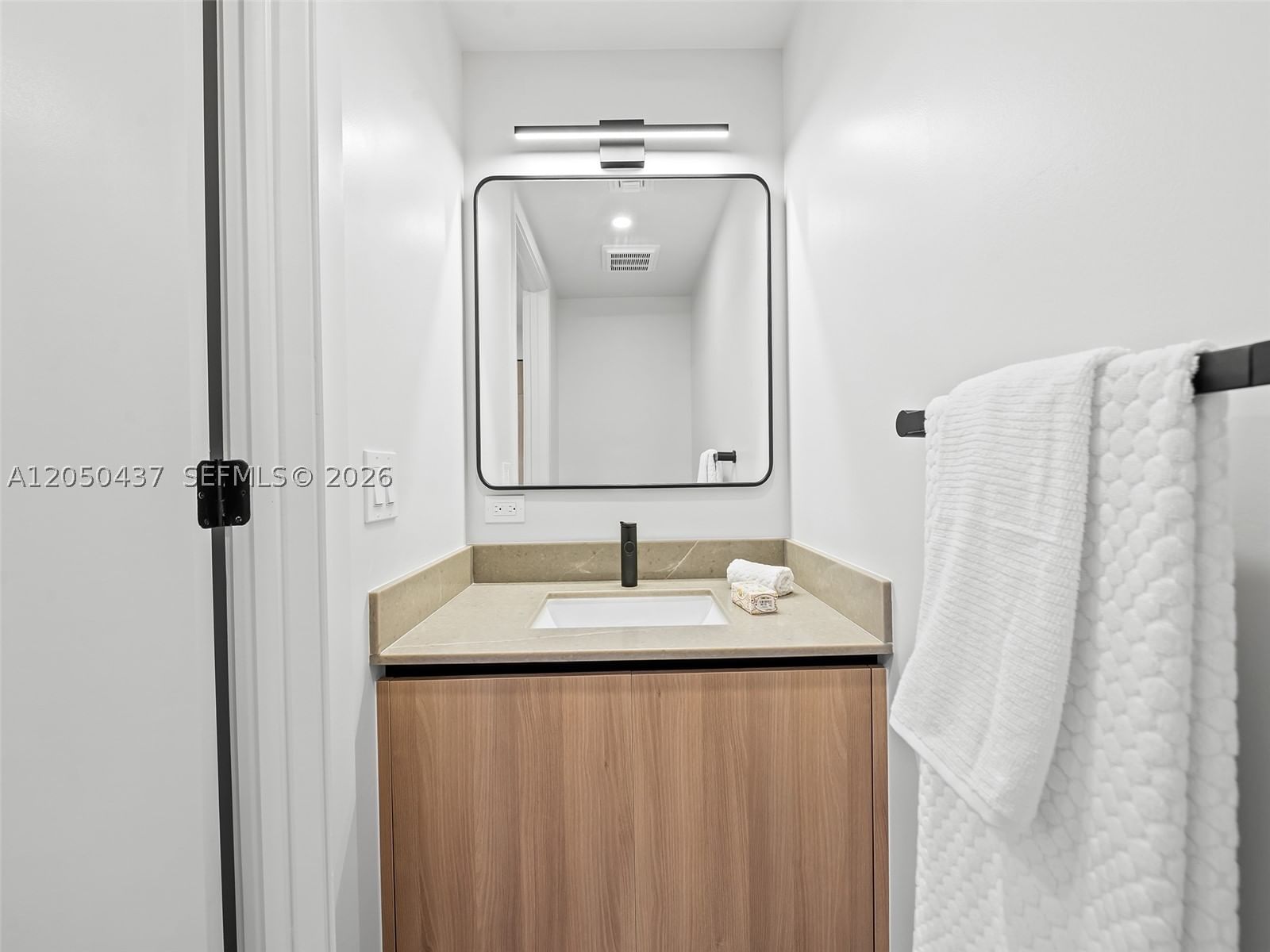 Real estate property located at 121 5th St #3706, Miami-dade, 501 First Residences, Miami, FL
