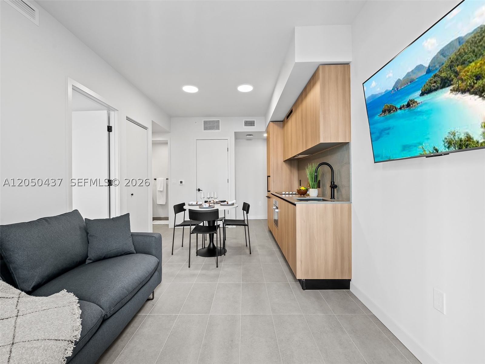 Real estate property located at 121 5th St #3706, Miami-dade, 501 First Residences, Miami, FL