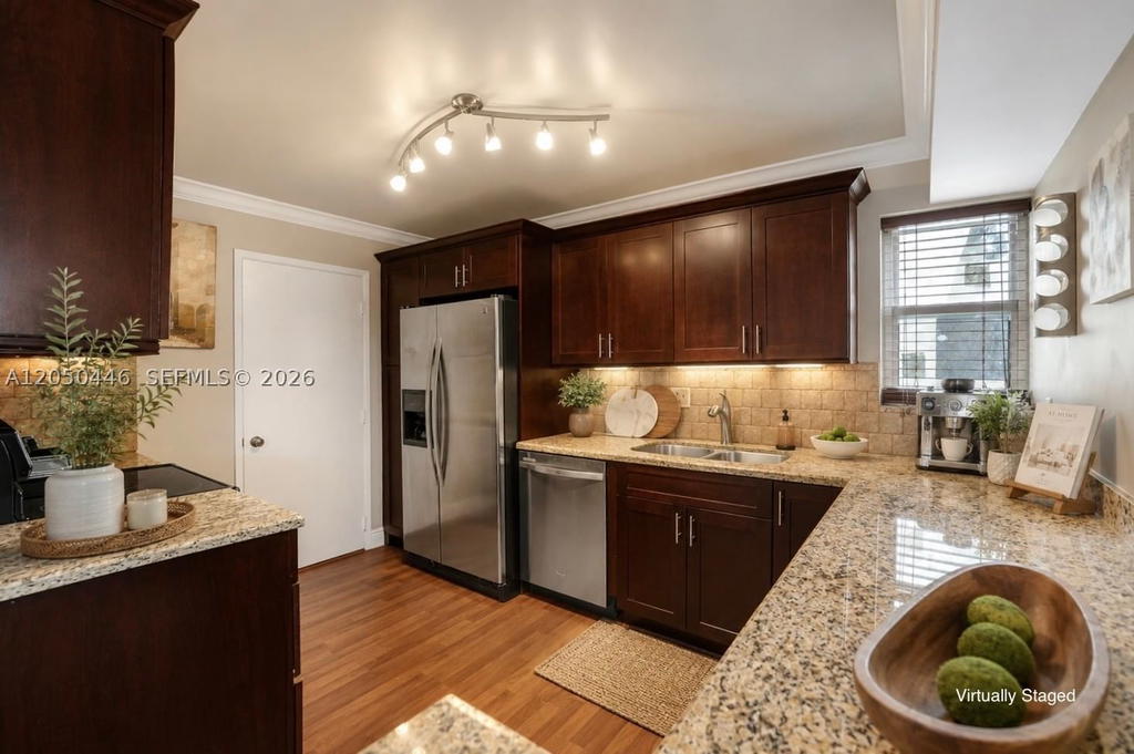 Real estate property located at 777 Federal Hwy #910RP, Broward, Island Club Two Condo, Pompano Beach, FL