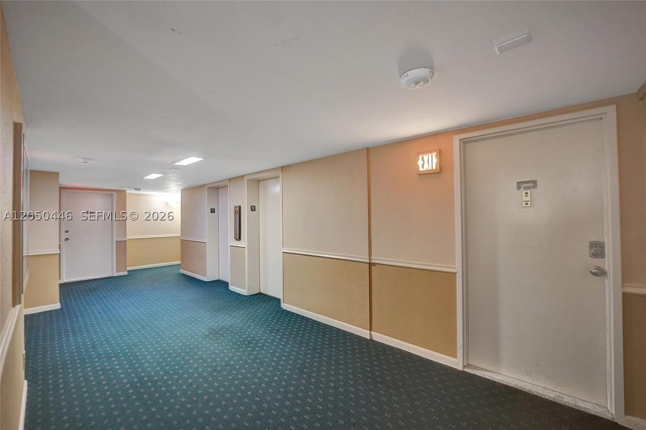 Real estate property located at 777 Federal Hwy #910RP, Broward, Island Club Two Condo, Pompano Beach, FL