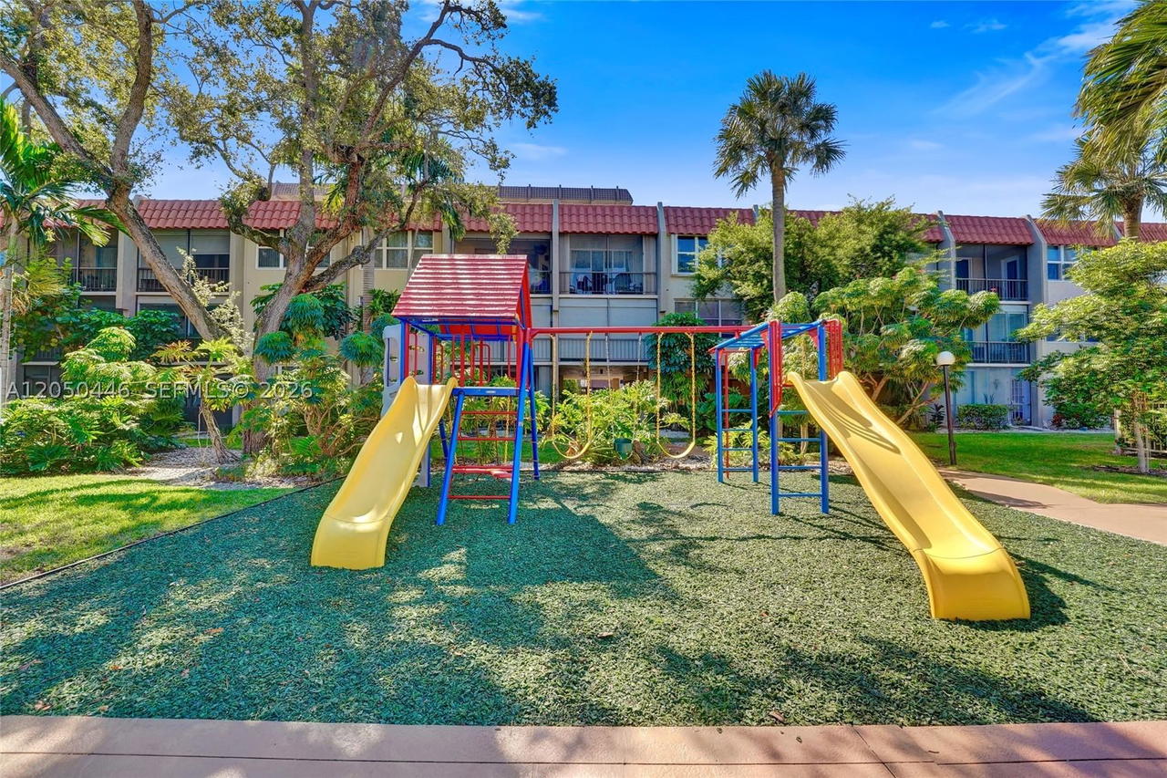 Real estate property located at 777 Federal Hwy #910RP, Broward, Island Club Two Condo, Pompano Beach, FL