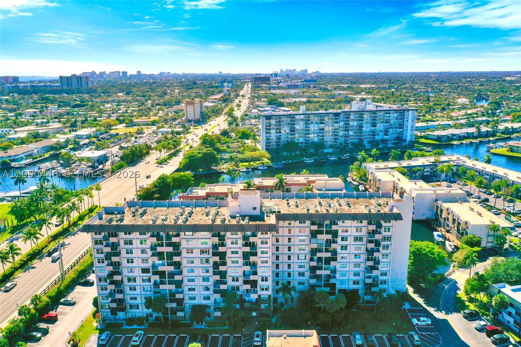 Real estate property located at 777 Federal Hwy #910RP, Broward, Island Club Two Condo, Pompano Beach, FL