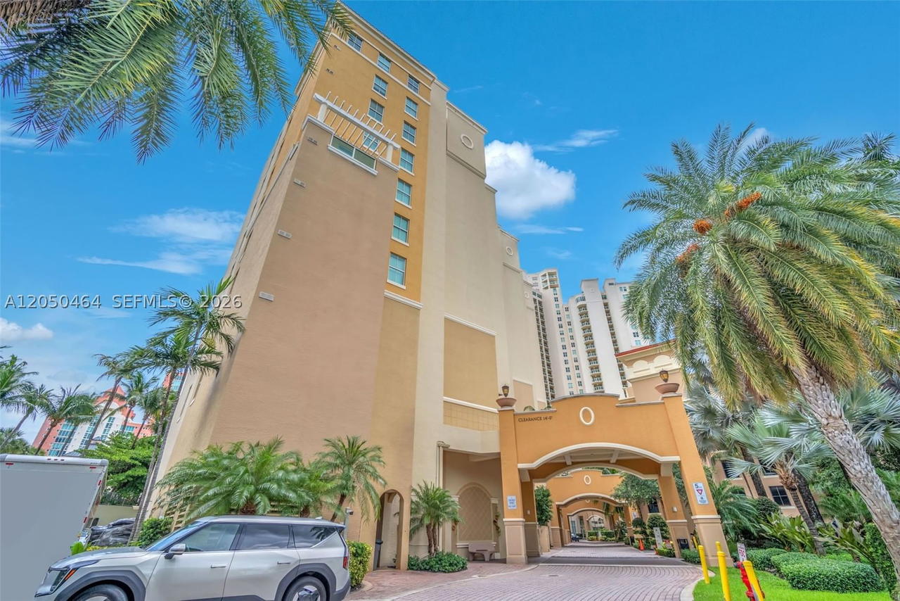 Real estate property located at 3340 190th St #1206, Miami-dade, Aventura Marina Condo Num, Aventura, FL