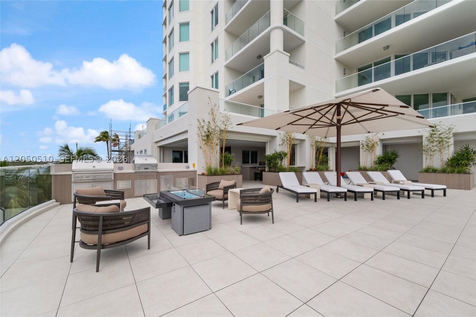 Real estate property located at 3055 Harbor Dr #1202, Broward, Harbourage Place Condo, Fort Lauderdale, FL