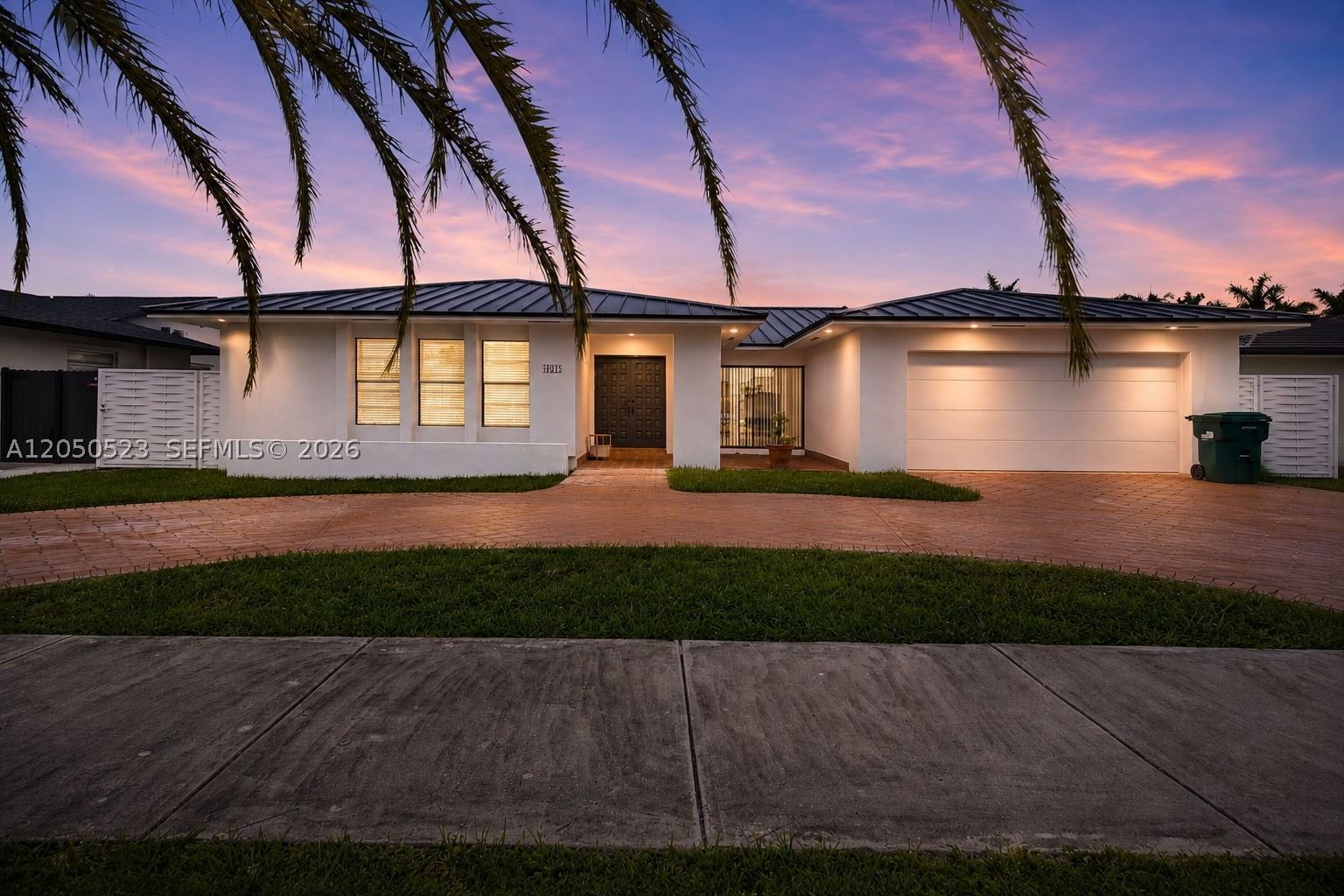 Real estate property located at 1911 126th Ct, Miami-dade, International Gardens Sec, Miami, FL