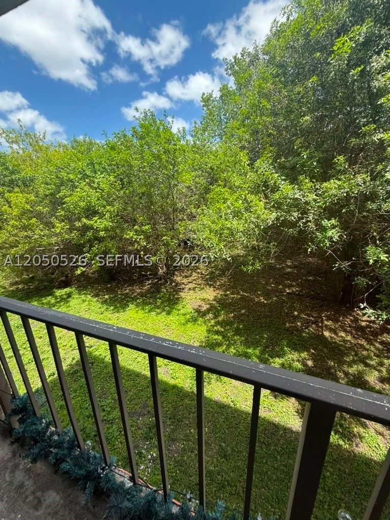 Real estate property located at 9405 Flagler St #212D, Miami-dade, Castillian Club Condo, Miami, FL