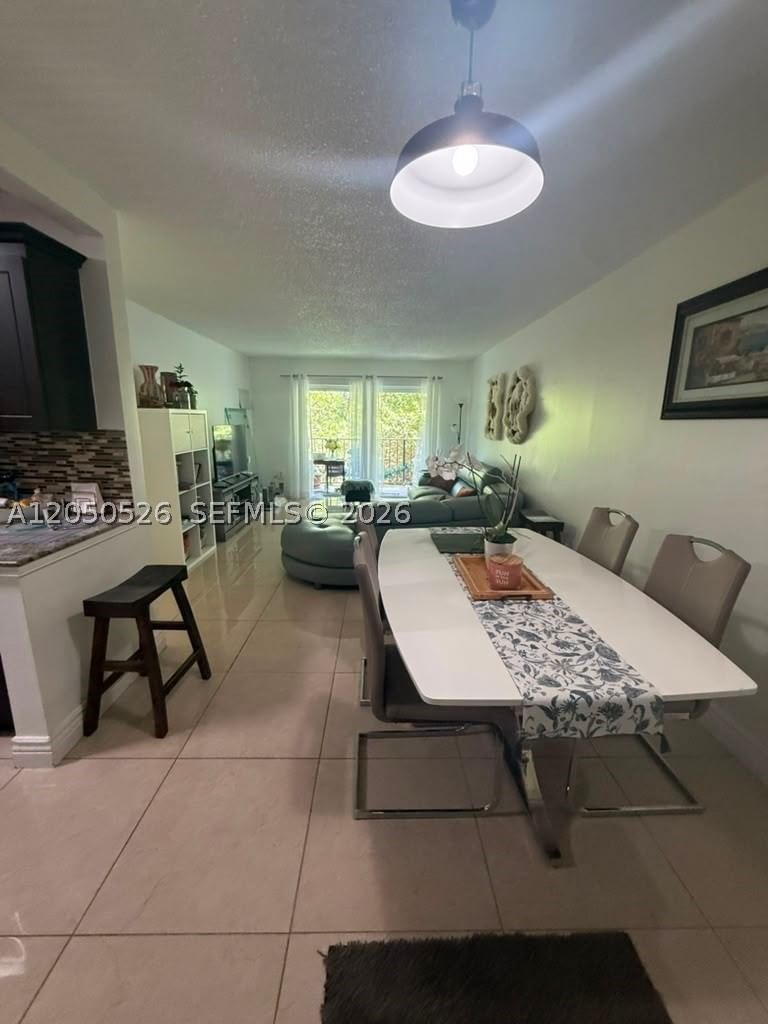 Real estate property located at 9405 Flagler St #212D, Miami-dade, Castillian Club Condo, Miami, FL
