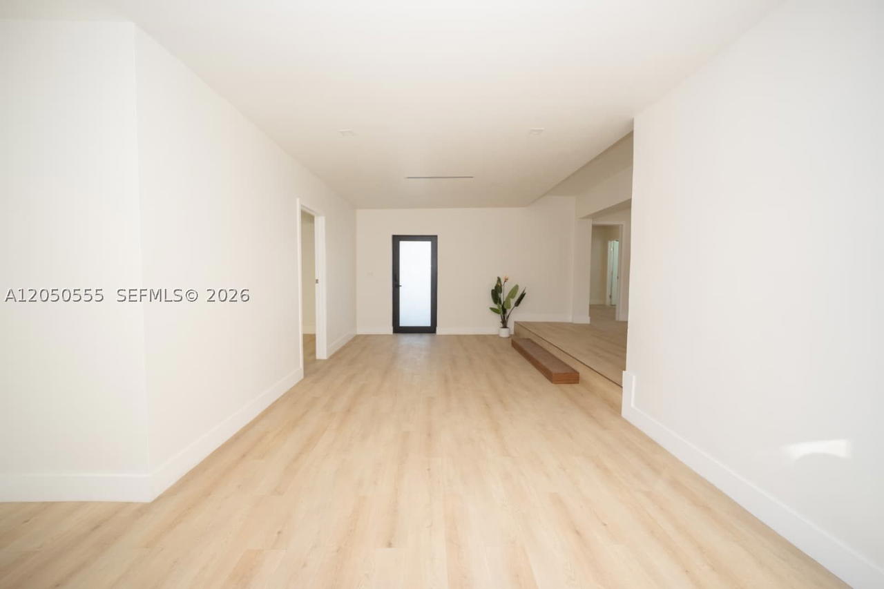 Real estate property located at 15411 10th Ave, Miami-dade, Breezeswept Heights, North Miami Beach, FL
