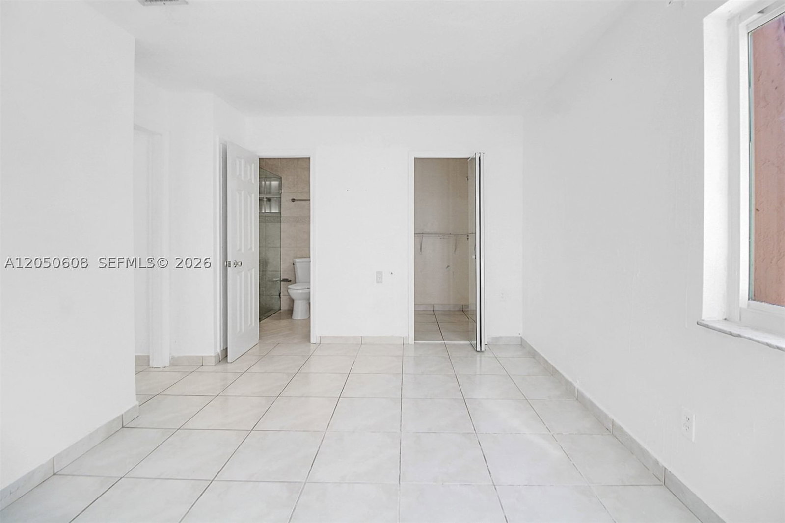 Real estate property located at 19721 122nd Pl, Miami-dade, South Miami Lakes, Miami, FL